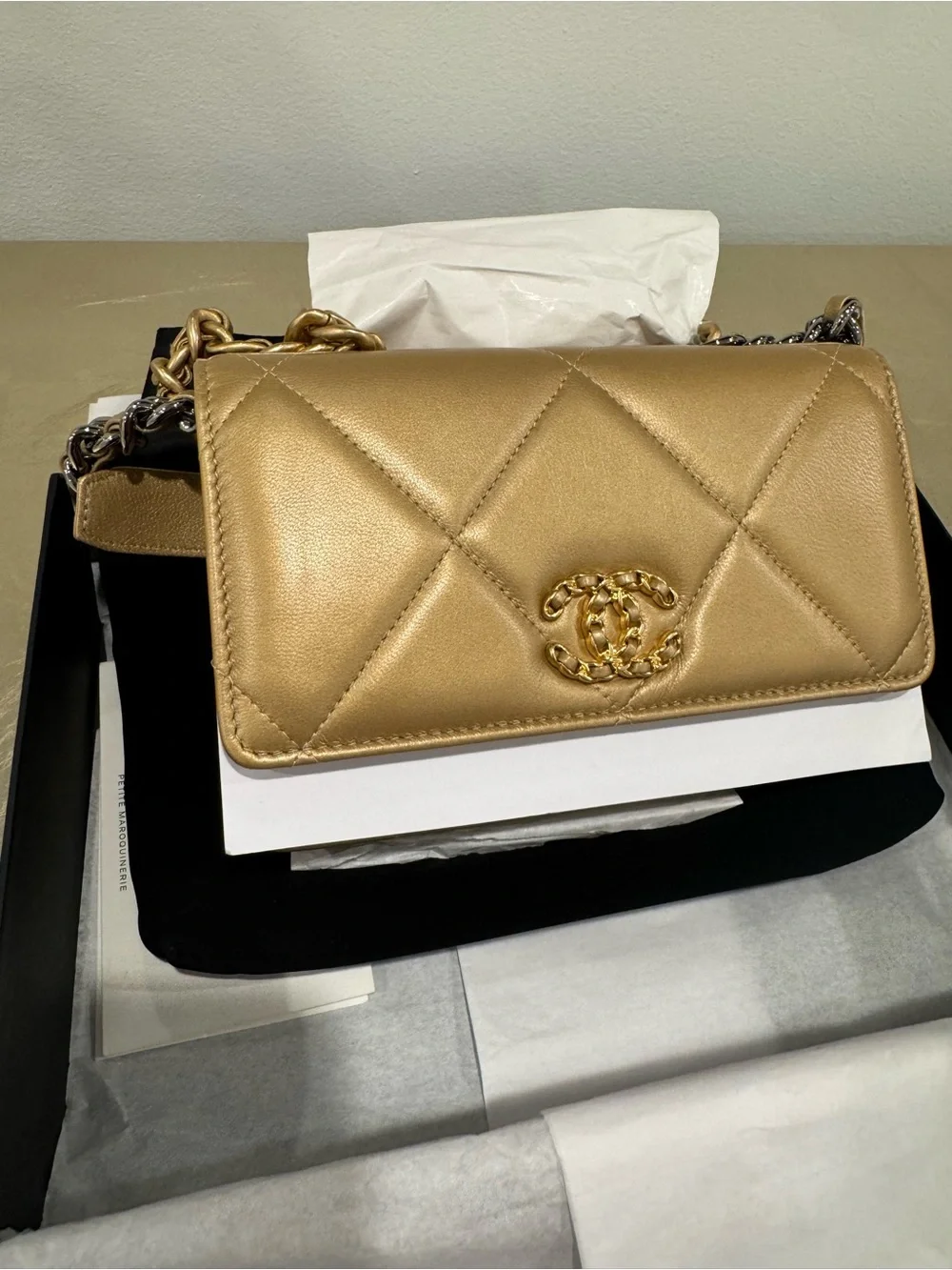 CHANEL compact crossbody